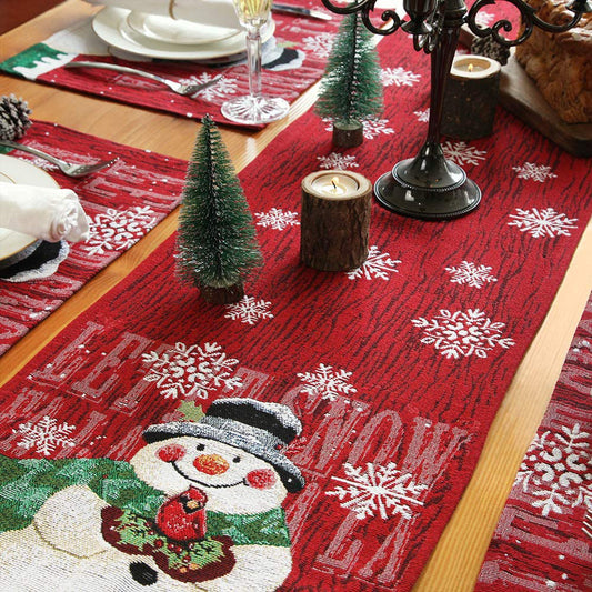 Festive Christmas Tablecloth Decor